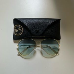 RayBan Aviator Gradient